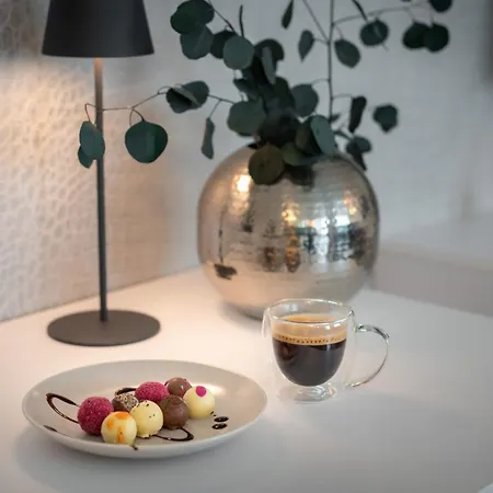 Fairmieten I Moderne I Parkplatz