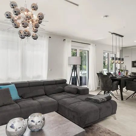 Fairmieten I Moderne I Parkplatz * Bielefeld