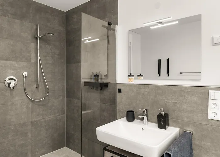 Fairmieten I Moderne I Parkplatz *