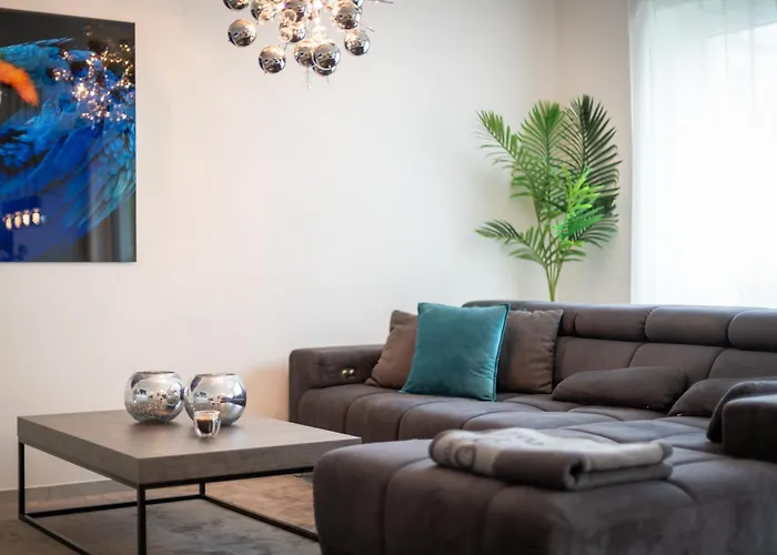 Fairmieten I Moderne I Parkplatz * Bielefeld