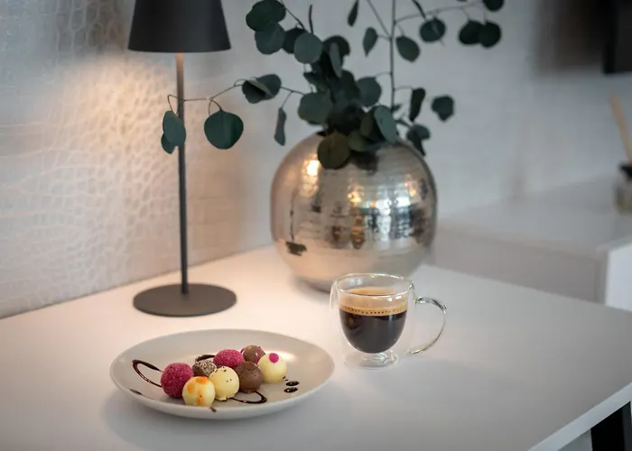 Fairmieten I Moderne I Parkplatz